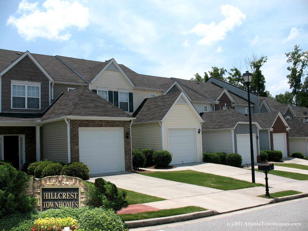 Hillcrest Townhomes