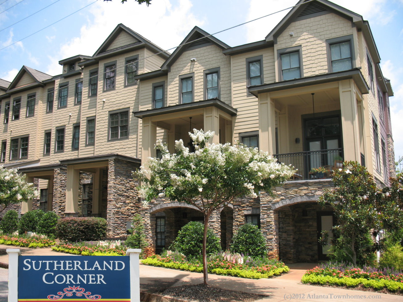 Sutherland Corner townhomes in Lake Clair Atlanta,