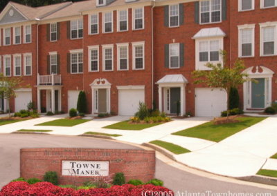 Towne Maner1