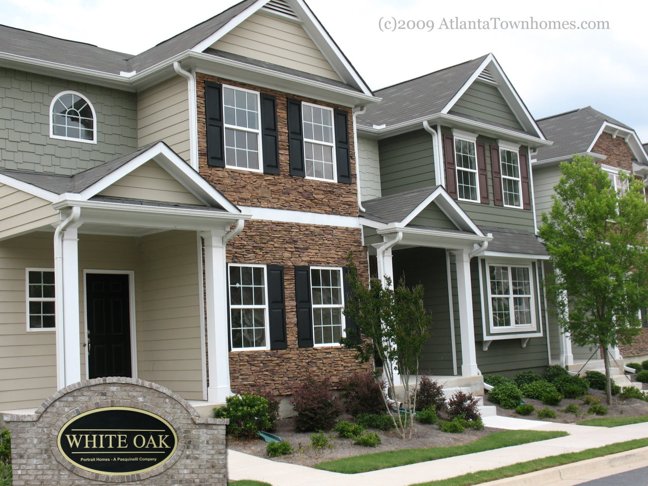 White Oak Townhomes in Smyrna,