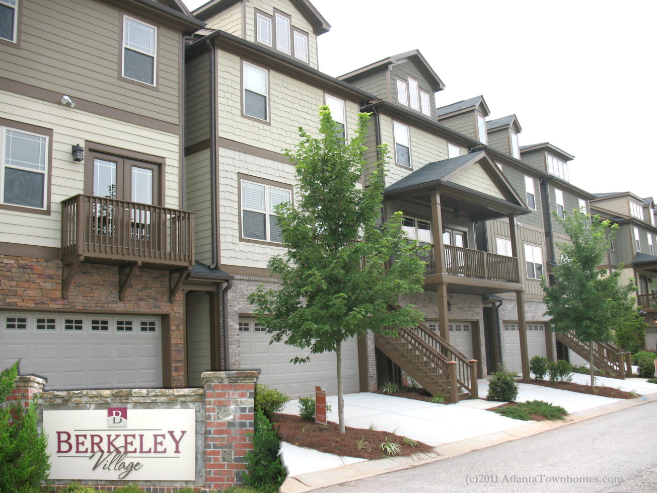 Berkeley Village Townhomes in Decatur,