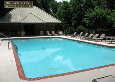 brownstone square u8a
